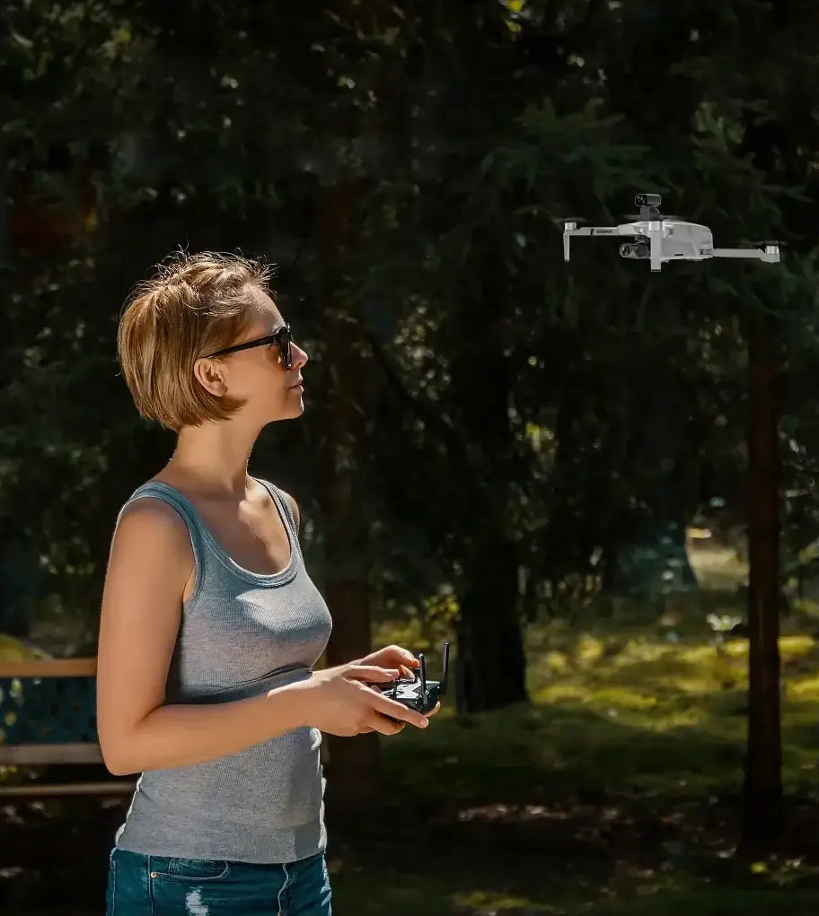 Drone GPS KF102 MAX avec caméra 6K, autonomie de vol de 28 minutes, pliable